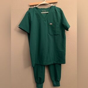 Figs green set pants XS shirt S